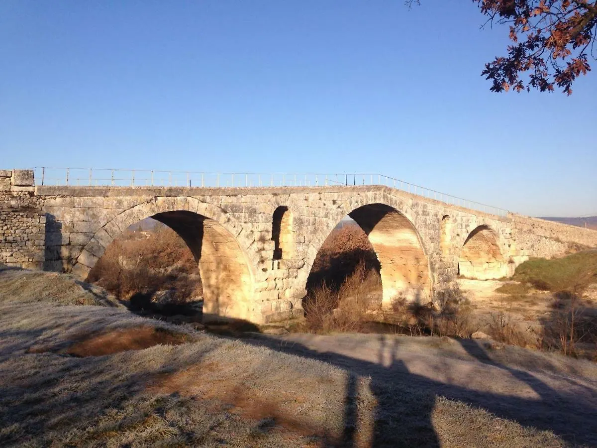 La roseraie Bonnieux